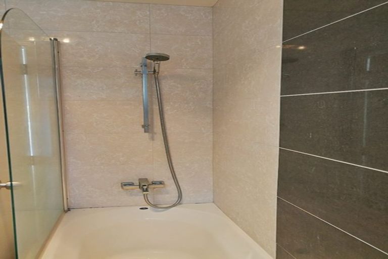 Photo of property in 61 Helena Street, Massey, Auckland, 0614