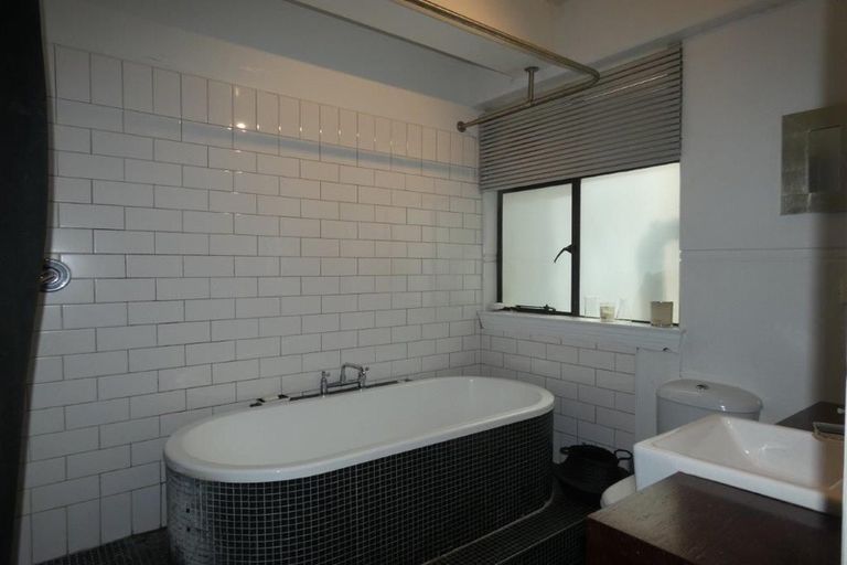 Photo of property in 59u8 Cambridge Terrace, Te Aro, Wellington, 6011