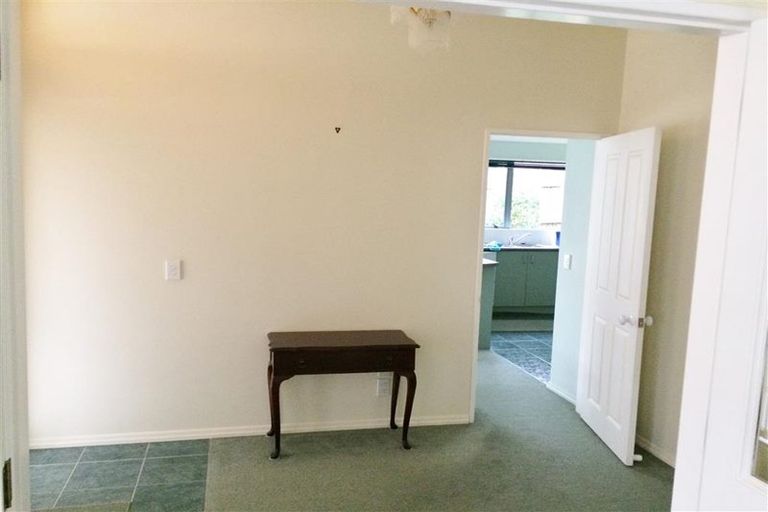 Photo of property in 5 Myers Grove, Churton Park, Wellington, 6037