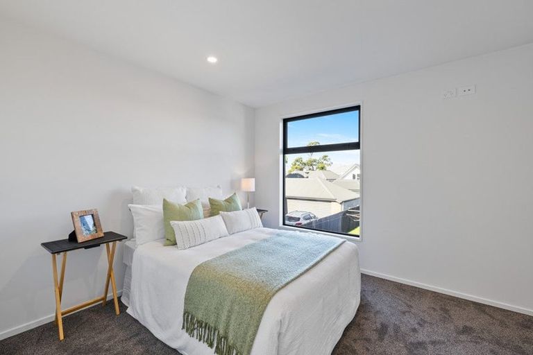 Photo of property in 2/128 England Street, Linwood, Christchurch, 8011