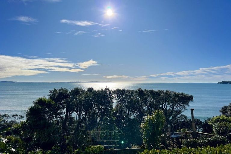 Photo of property in 232 Vipond Road, Stanmore Bay, Whangaparaoa, 0932