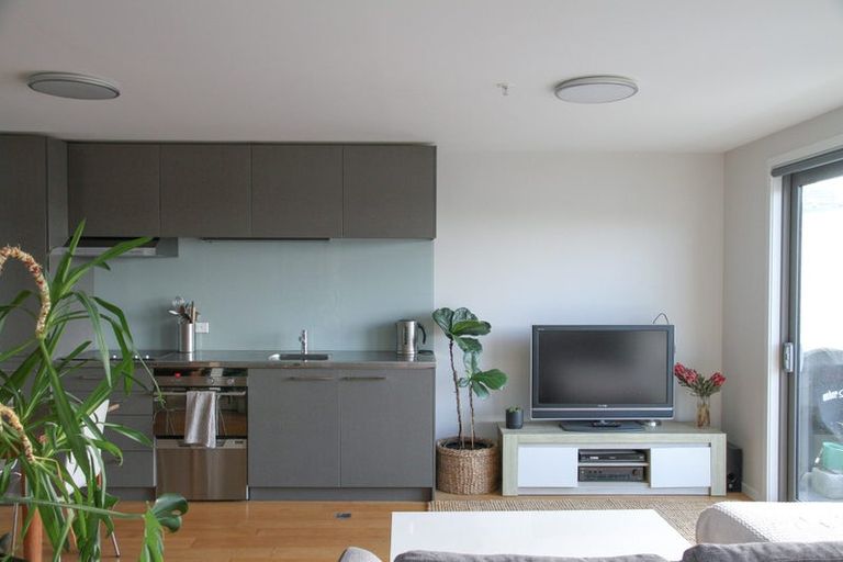 Photo of property in 402/8 Wigan Street, Te Aro, Wellington, 6011