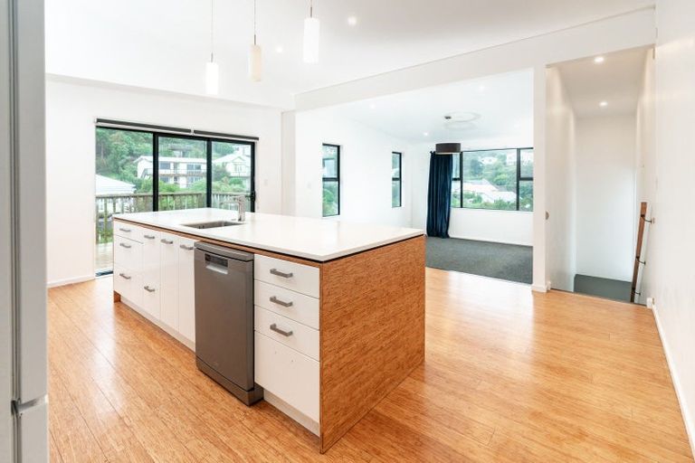 Photo of property in 55 Jackson Street, Island Bay, Wellington, 6023