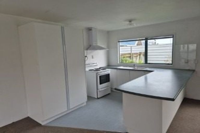 Photo of property in 42 Cobden Street, Gisborne, 4010