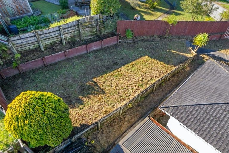 Photo of property in 20 Blueberry Grove, Timberlea, Upper Hutt, 5018
