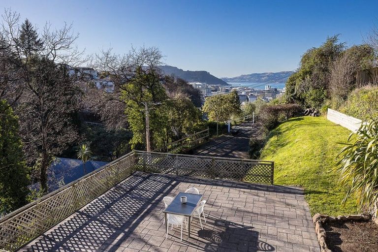 Photo of property in 5 Airedale Street, Dunedin Central, Dunedin, 9016