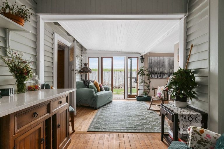 Photo of property in 19 Hydro Road, Edgecumbe, 3120