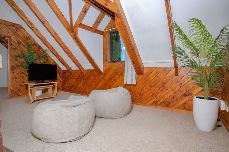 Photo of property in 34 The Avenue, Albany, Auckland, 0632