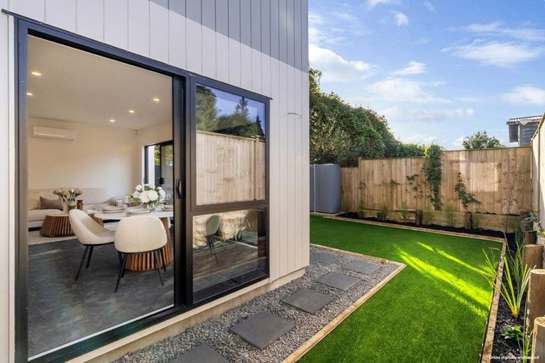Photo of property in 31 Goodwin Drive, Rosehill, Papakura, 2113