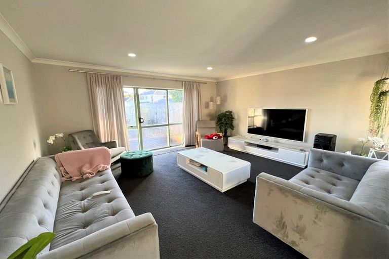 Photo of property in 196b Hill Road, Manurewa, Auckland, 2105
