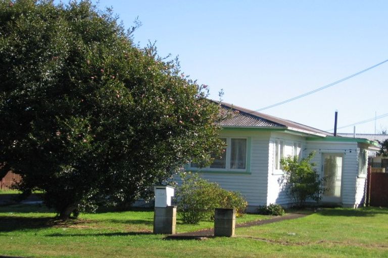 Photo of property in 1/174 Old Wairoa Road, Papakura, 2110