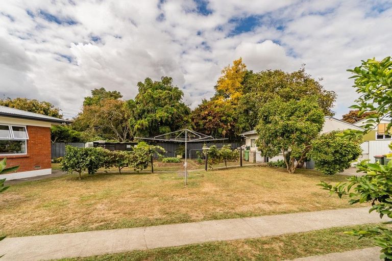 Photo of property in 18 Hill Crescent, Papakura, 2110