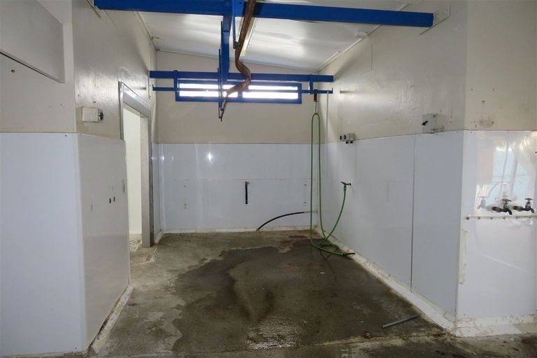 Photo of property in 28 Huron Street, East Gore, Gore, 9710