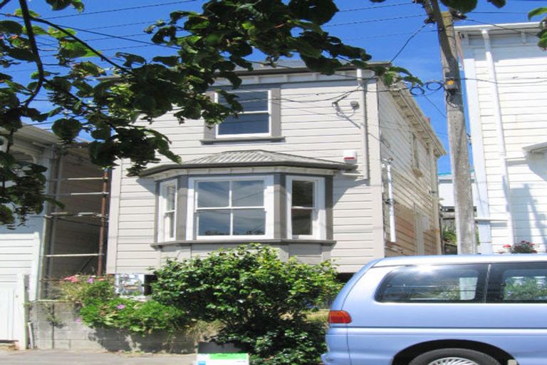 Photo of property in 5 Tainui Terrace, Mount Cook, Wellington, 6021