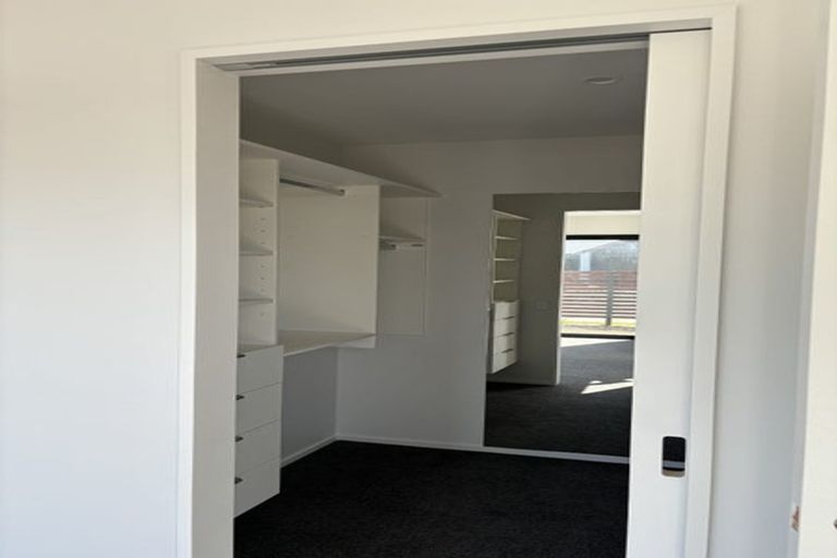 Photo of property in 1 Greenway Crescent, Hope, 7020