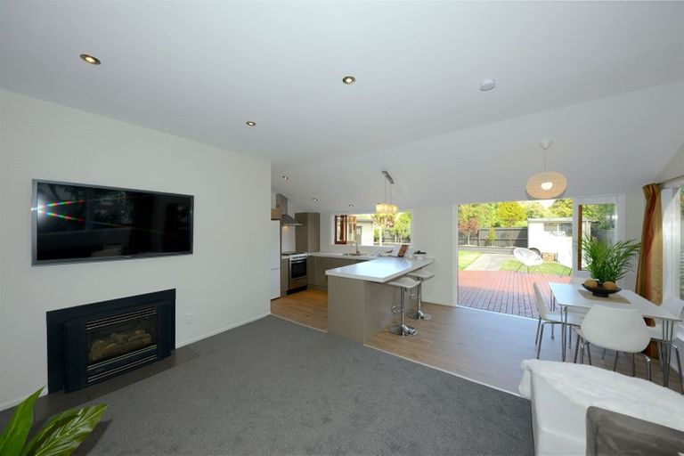 Photo of property in 203 Simeon Street, Spreydon, Christchurch, 8024