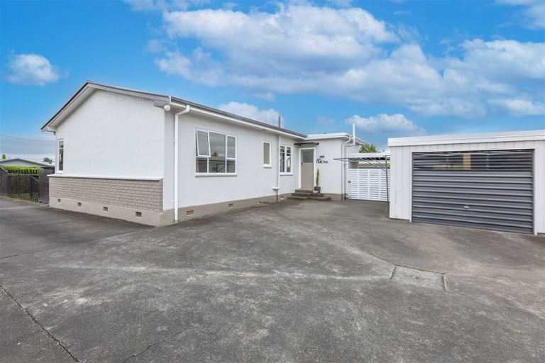 Photo of property in 1/57 Meeanee Road, Taradale, Napier, 4112