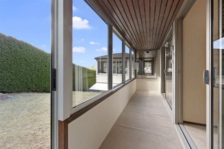 Photo of property in 2 Glenview Terrace, Saint Martins, Christchurch, 8022