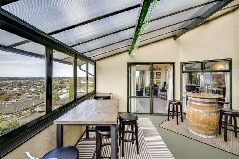 Photo of property in 89a Churchill Drive, Taradale, Napier, 4112