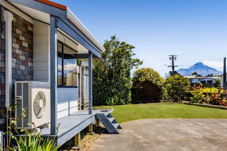 Photo of property in 13 Warwick Road, Stratford, 4332