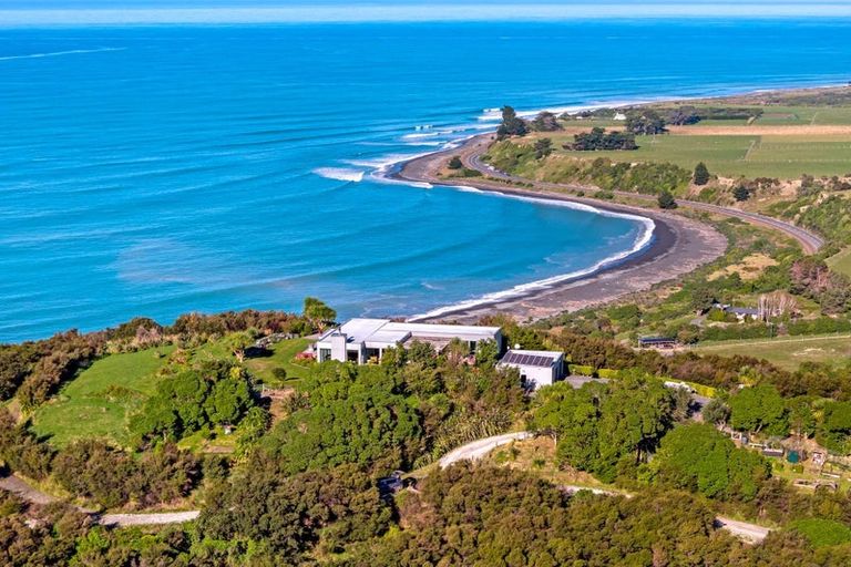Photo of property in 1481n State Highway 1, Mangamaunu, Kaikoura, 7371
