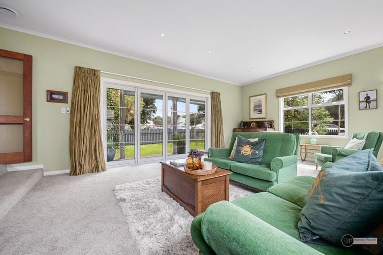 Photo of property in 14 Wilford Street, Woburn, Lower Hutt, 5011