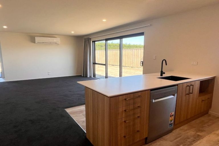 Photo of property in 157 Faringdon Boulevard, Rolleston, 7615