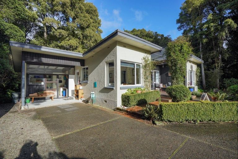 Photo of property in 100 Marama Avenue North, Otatara, Invercargill, 9879