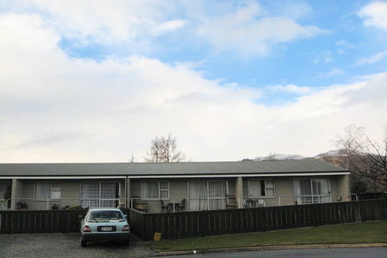 Photo of property in 16 Goodger Court, Cromwell, 9310