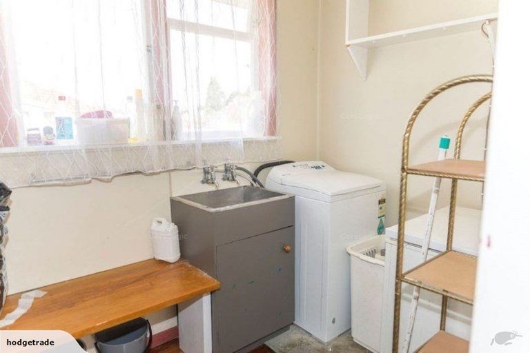 Photo of property in 31 James Street, Dannevirke, 4930