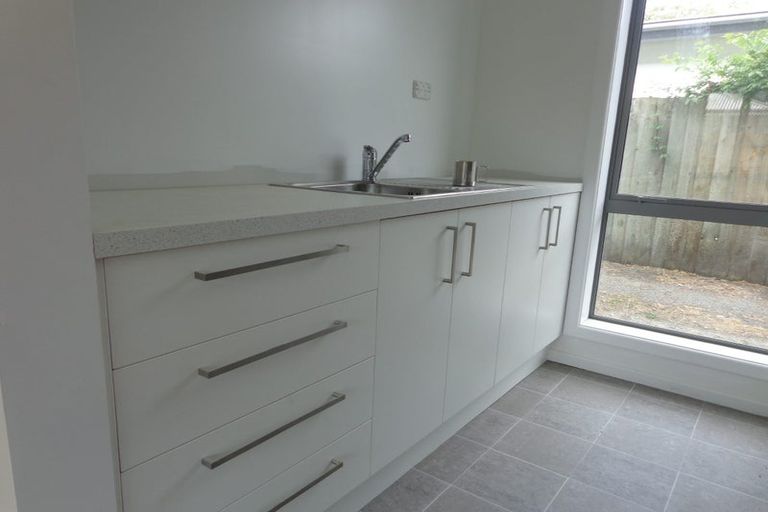 Photo of property in 1/17 Heywood Terrace, Richmond, Christchurch, 8013