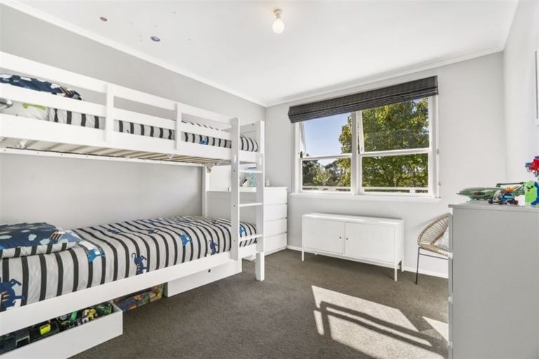 Photo of property in 3 Catrina Avenue, Birkenhead, Auckland, 0626