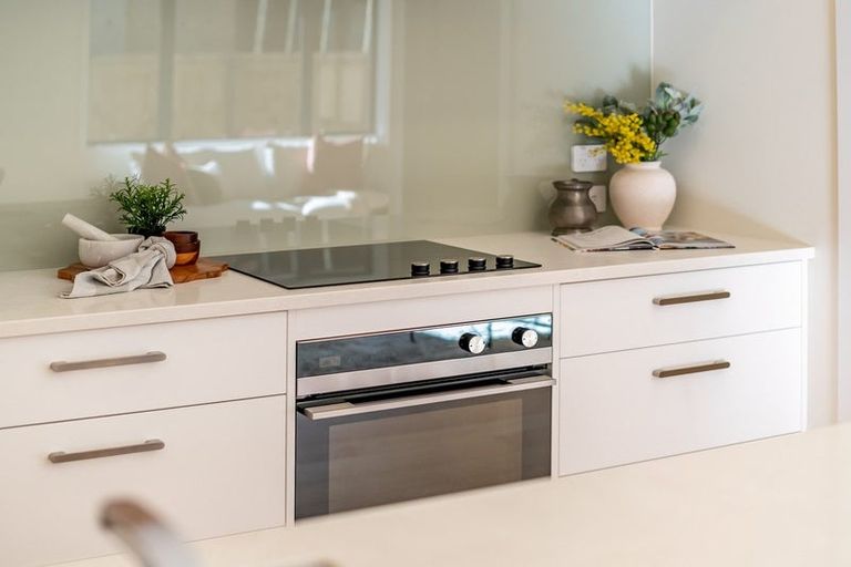 Photo of property in 115 Silverstream Road, Crofton Downs, Wellington, 6035