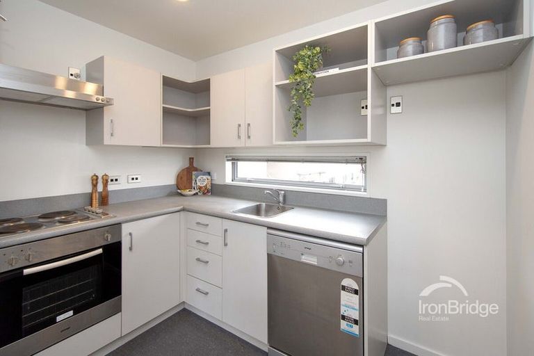 Photo of property in 6/60 Stanmore Road, Linwood, Christchurch, 8011