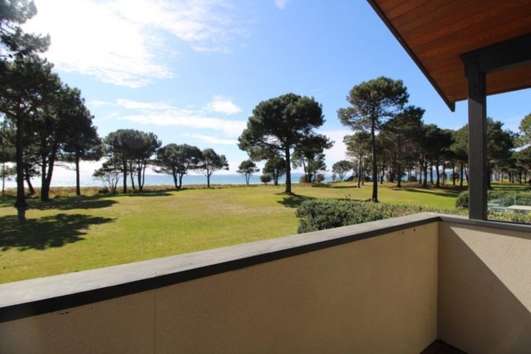 Photo of property in 800 Matarangi Drive, Matarangi, Whitianga, 3592