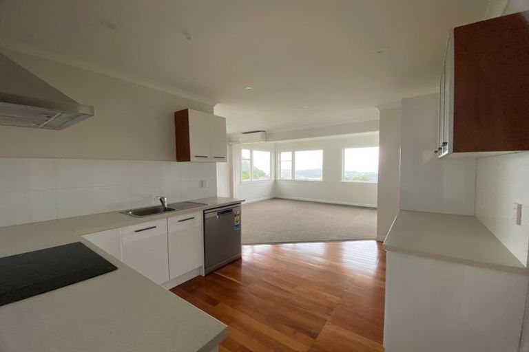 Photo of property in 167 The Ridgeway, Mornington, Wellington, 6021
