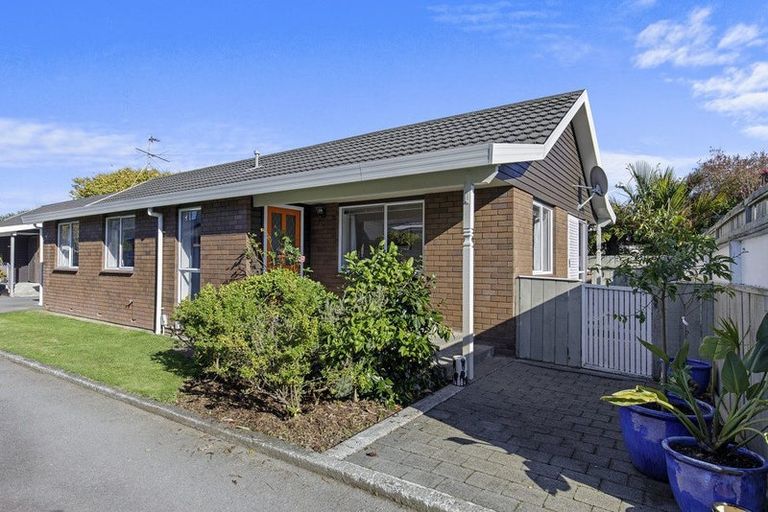 Photo of property in 90a Epuni Street, Epuni, Lower Hutt, 5011