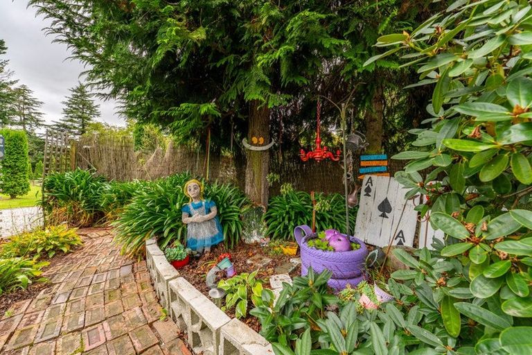 Photo of property in 39 Hedley Road, Levels, Timaru, 7973