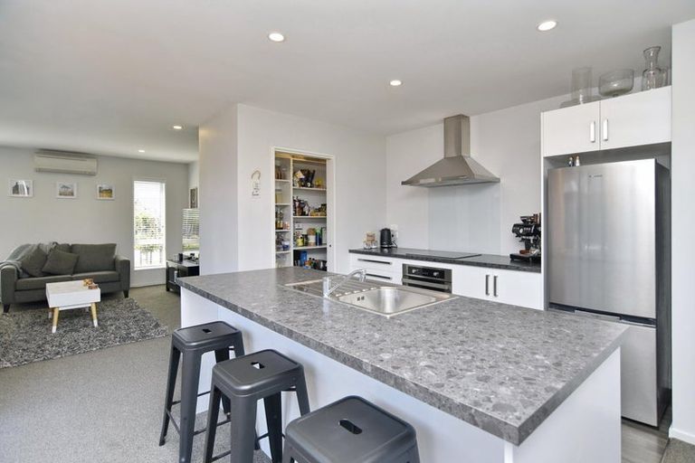 Photo of property in 6 Fearne Drive, Woodend, 7610