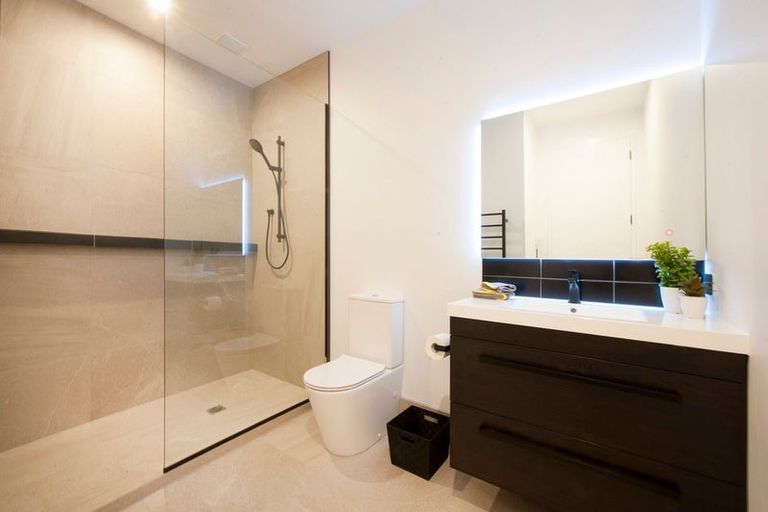 Photo of property in 51 Collingwood Street, Nelson, 7010