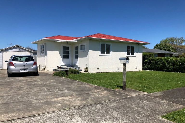 Photo of property in 8 Ronberg Street, Highbury, Palmerston North, 4412