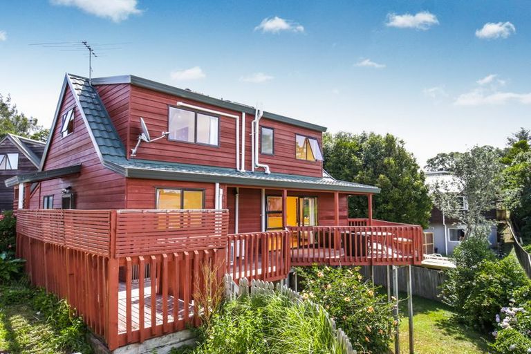 Photo of property in 29c Rua Road, Glen Eden, Auckland, 0602