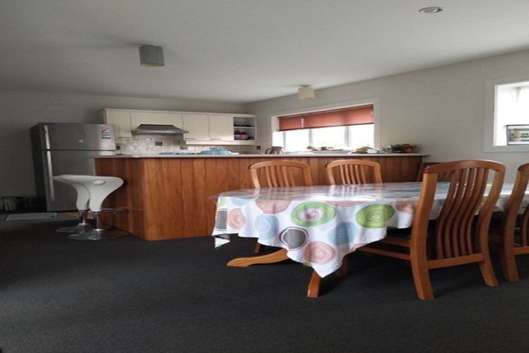 Photo of property in 5 Kyeburn Place, Avonhead, Christchurch, 8042