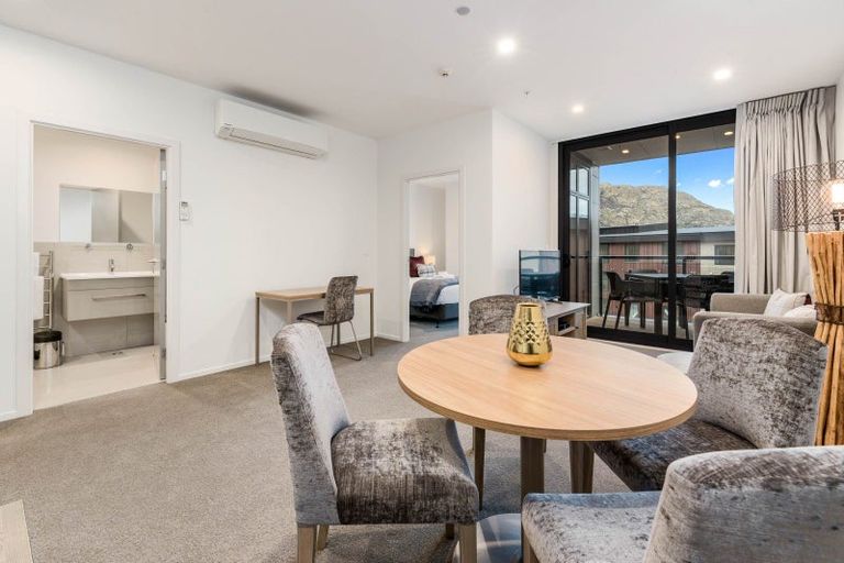 Photo of property in Wyndham Gardens Apartments, 309/30u Red Oaks Drive, Frankton, Queenstown, 9300