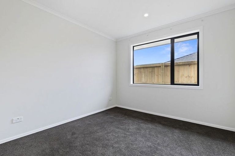 Photo of property in 36 Murray Ward Drive, Te Kauwhata, 3710