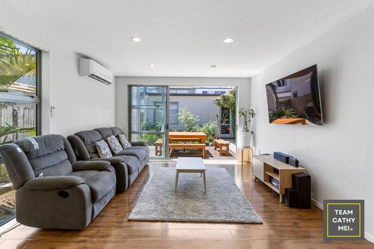 Photo of property in 31 Kauri Drive, Takanini, 2112