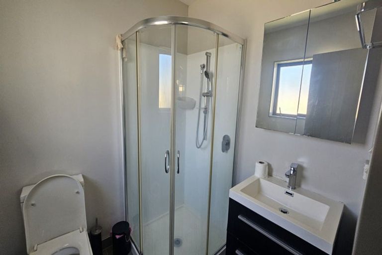 Photo of property in 7 View Road, Mangere, Auckland, 2022