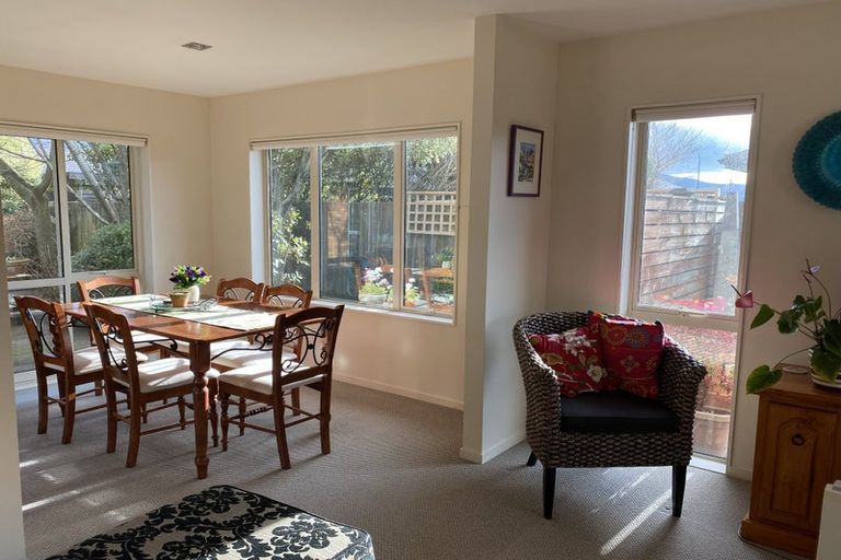 Photo of property in 32 Carroll Place, Owhata, Rotorua, 3010