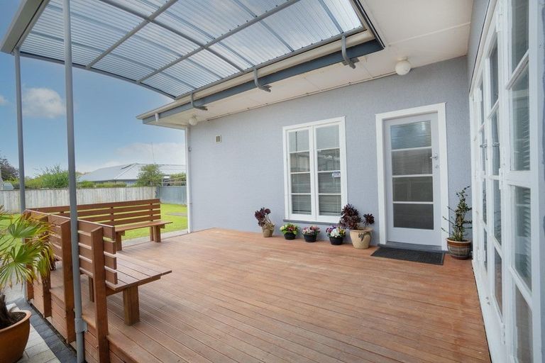 Photo of property in 111 Botanical Road, Takaro, Palmerston North, 4412