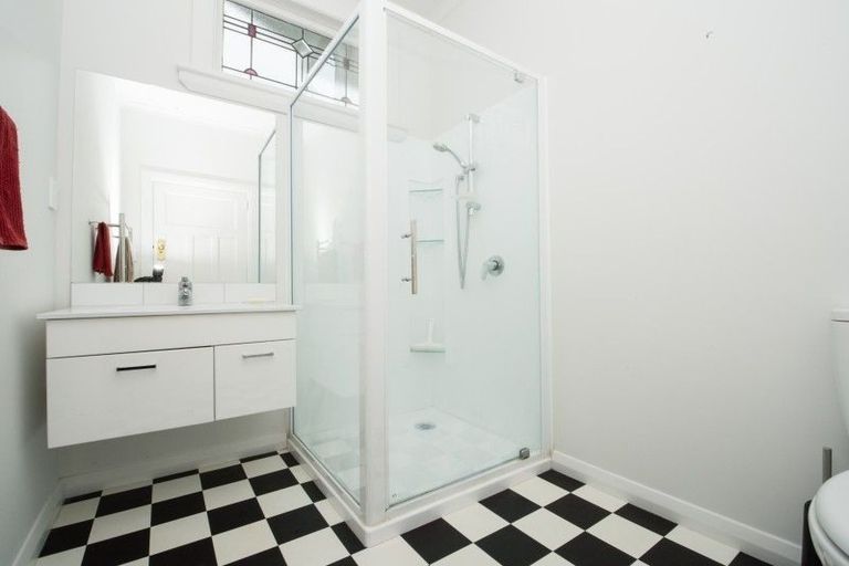 Photo of property in 55 Lake Crescent, Hamilton Lake, Hamilton, 3204